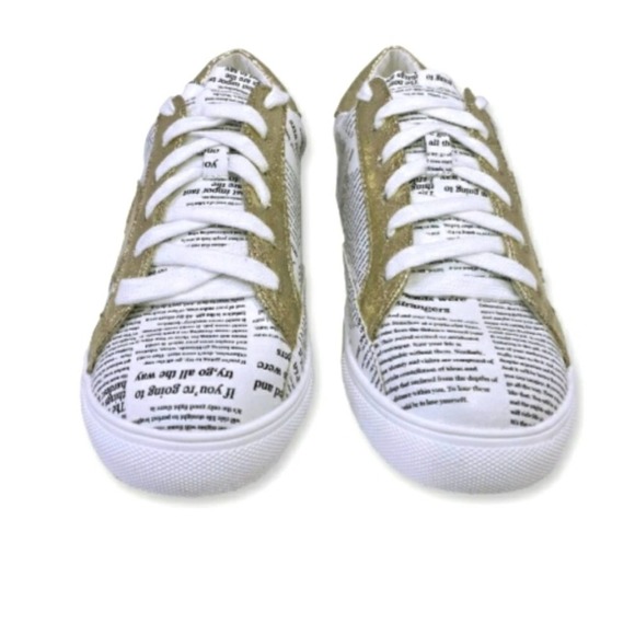 Newspaper Star Fashion Sneakers - Picture 4 of 6